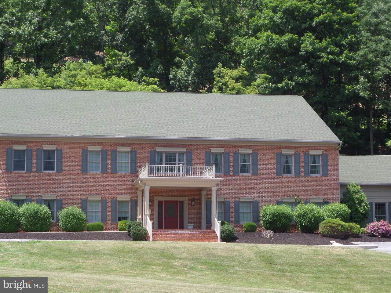 14201 BARBERRY CIRCLE - Photo 1