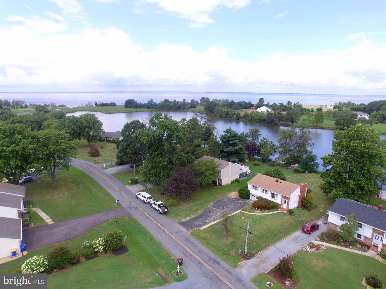 142 Lake Drive - Photo 1