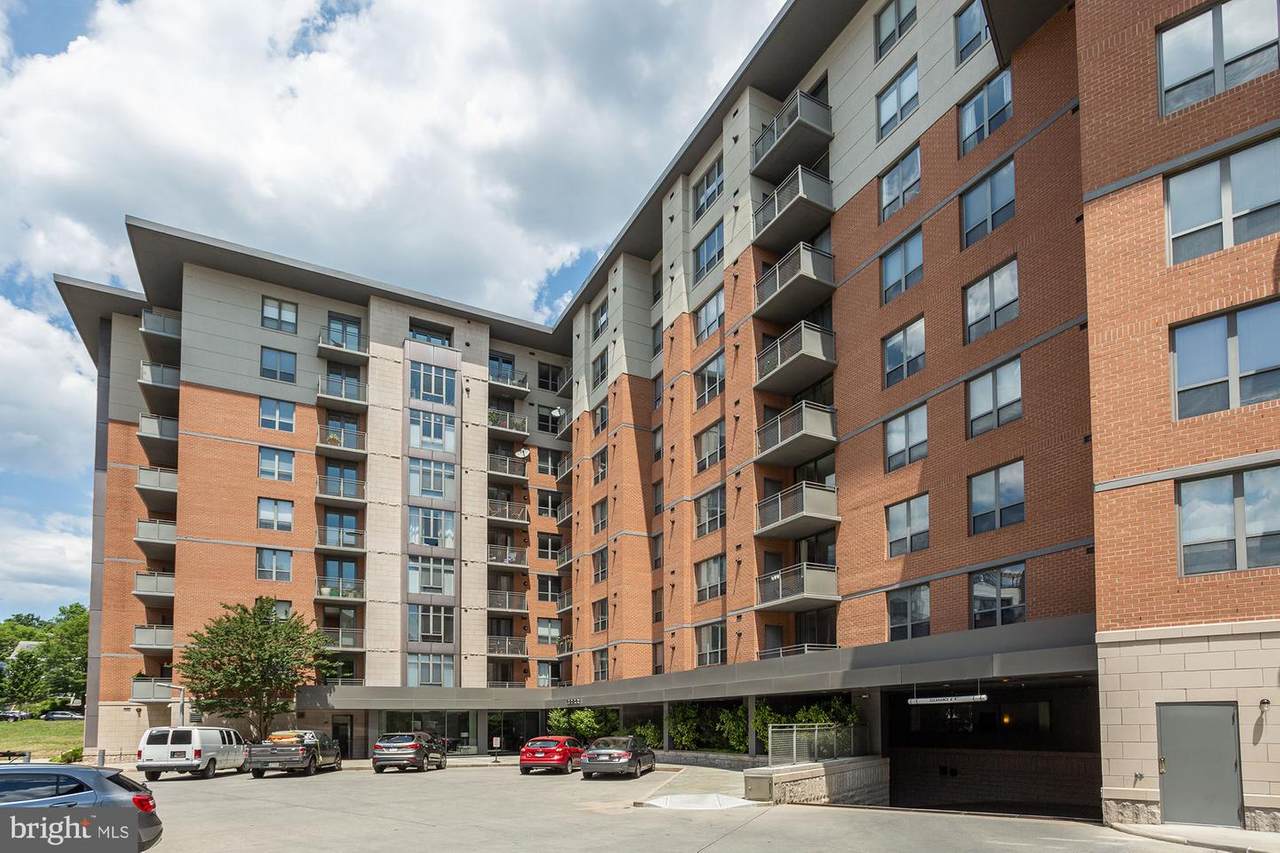 3883 Connecticut Avenue - Photo 1