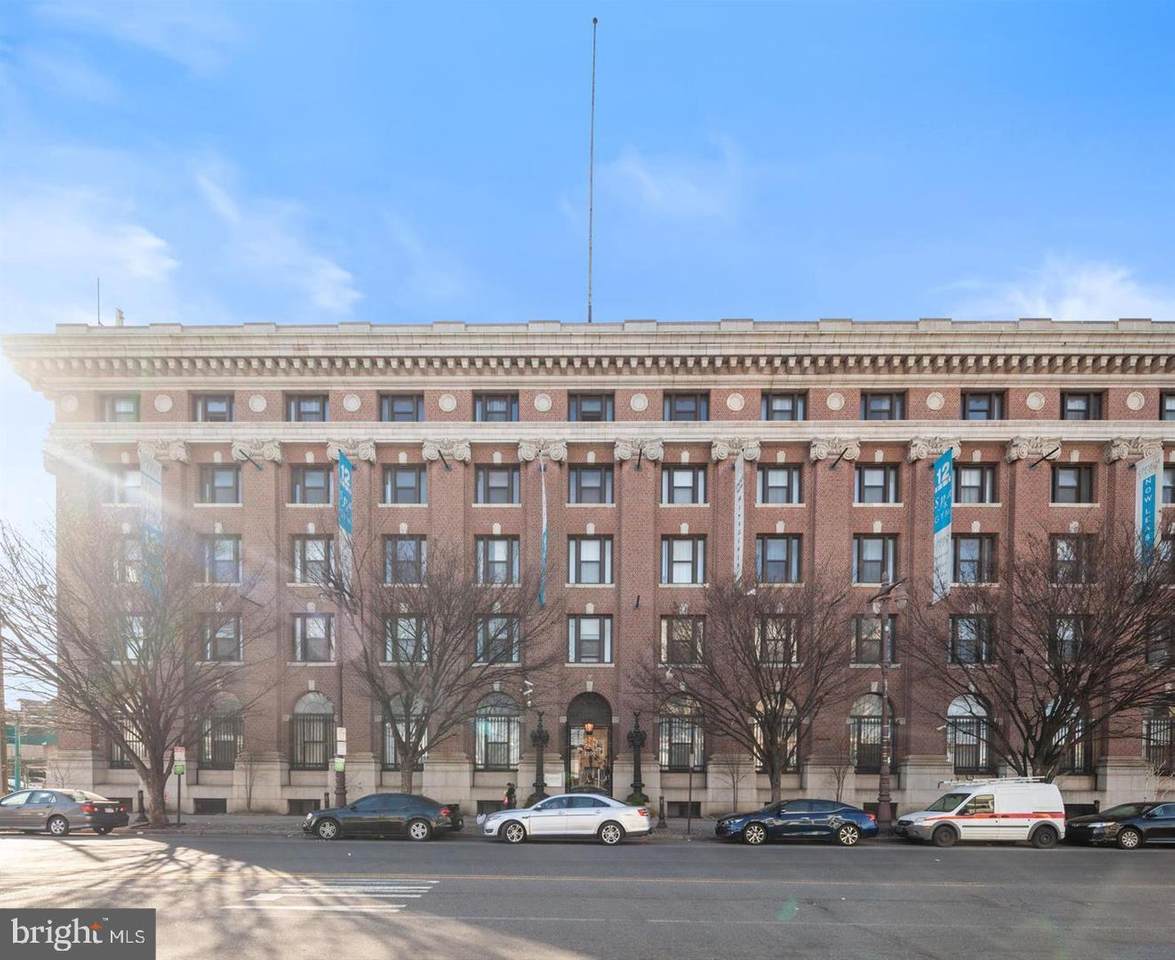 1100 Broad Street - Photo 1
