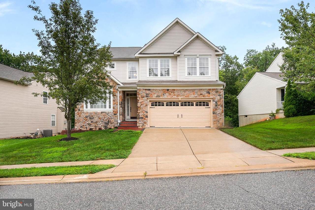 246 Thomas Jefferson Terrace - Photo 1