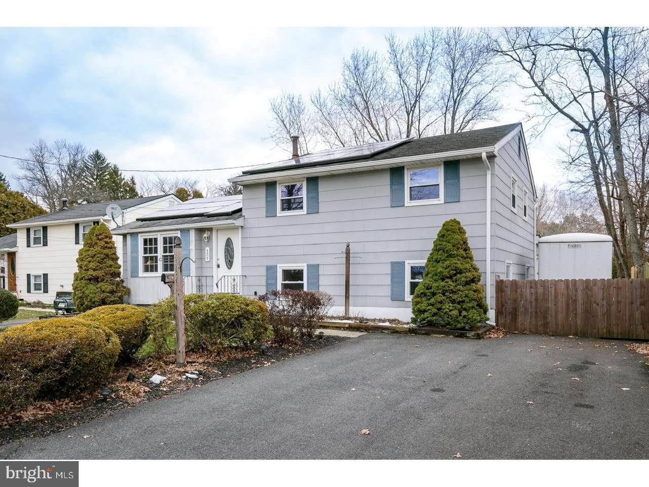 375 Broad Street - Photo 1
