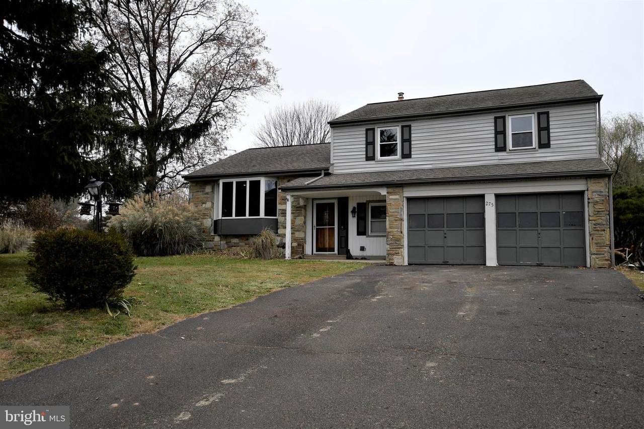 275 Frost Lane - Photo 1