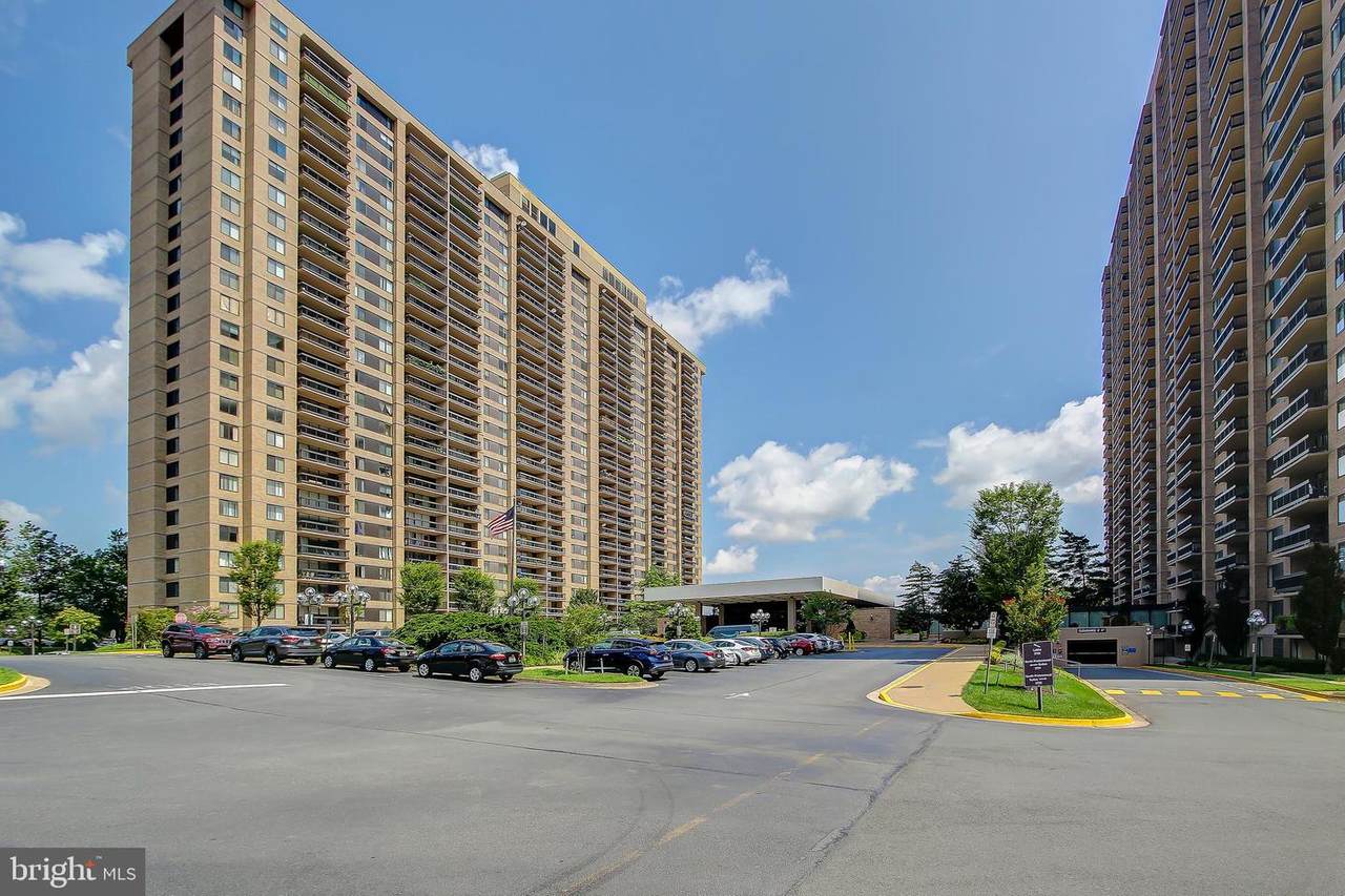3701 George Mason Drive - Photo 1