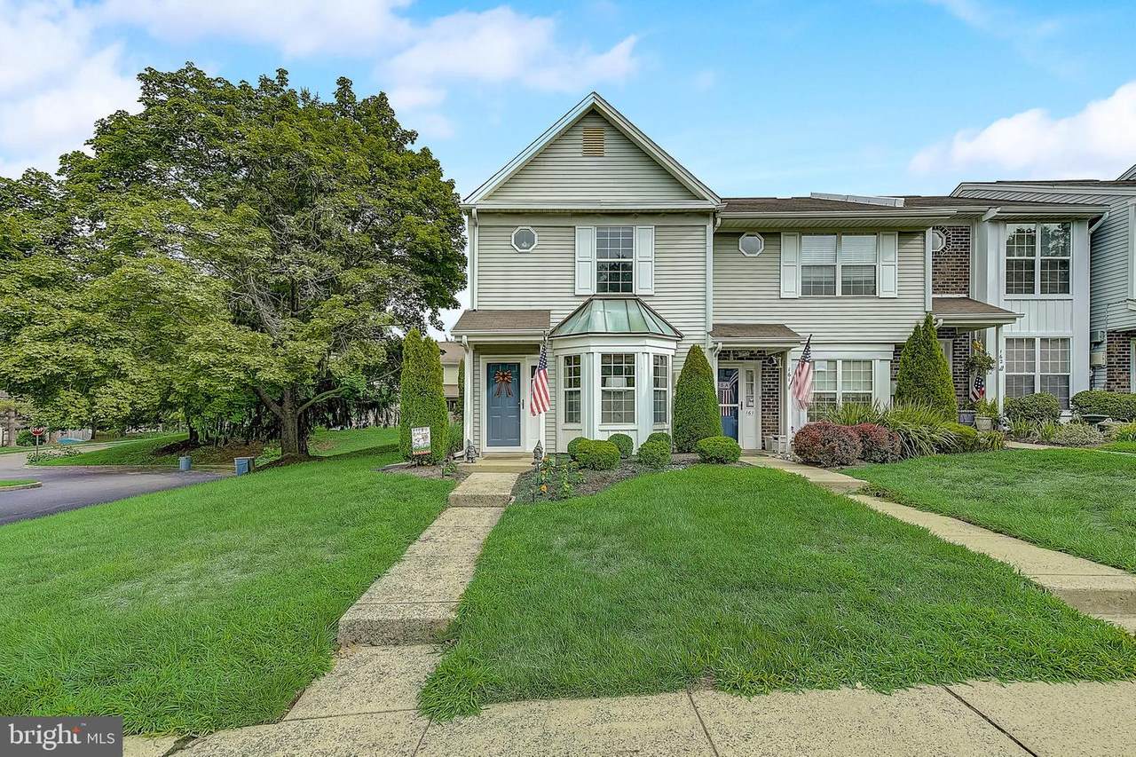 160 Leedom Way - Photo 1