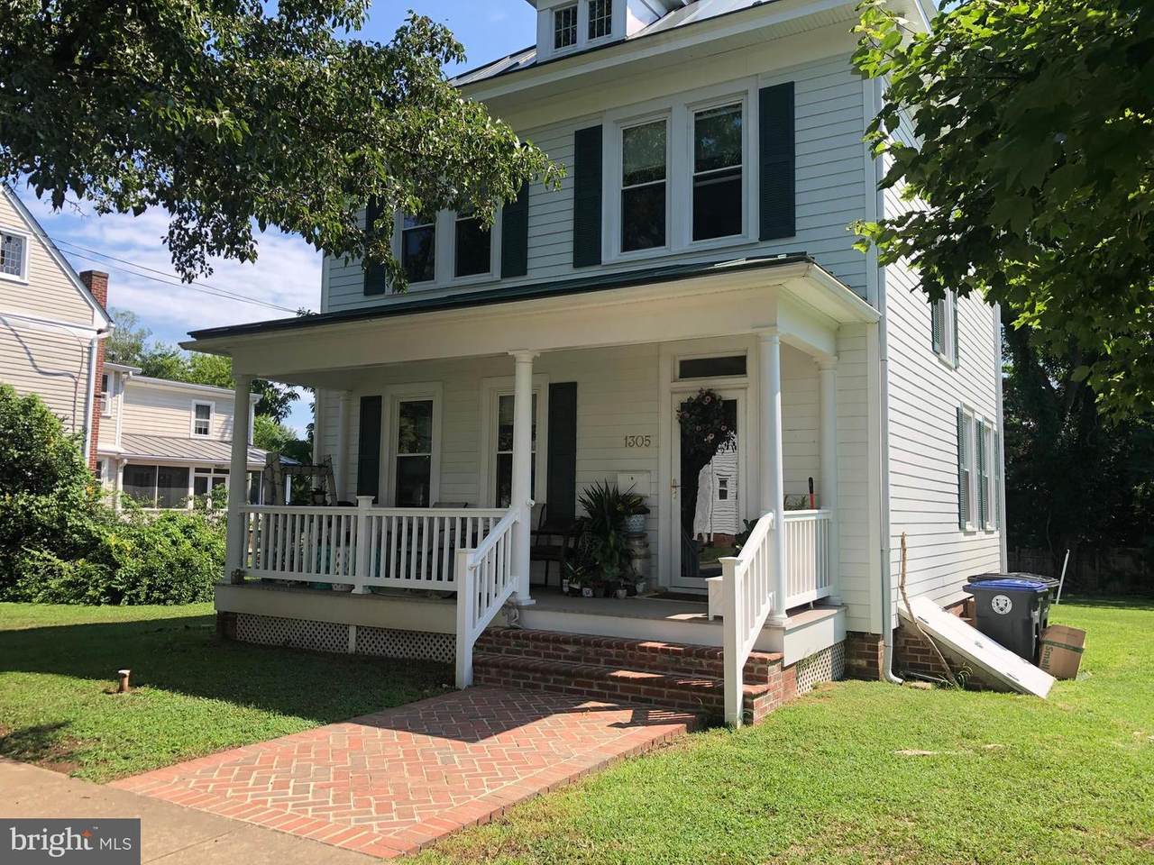 1305 Winchester Street - Photo 1