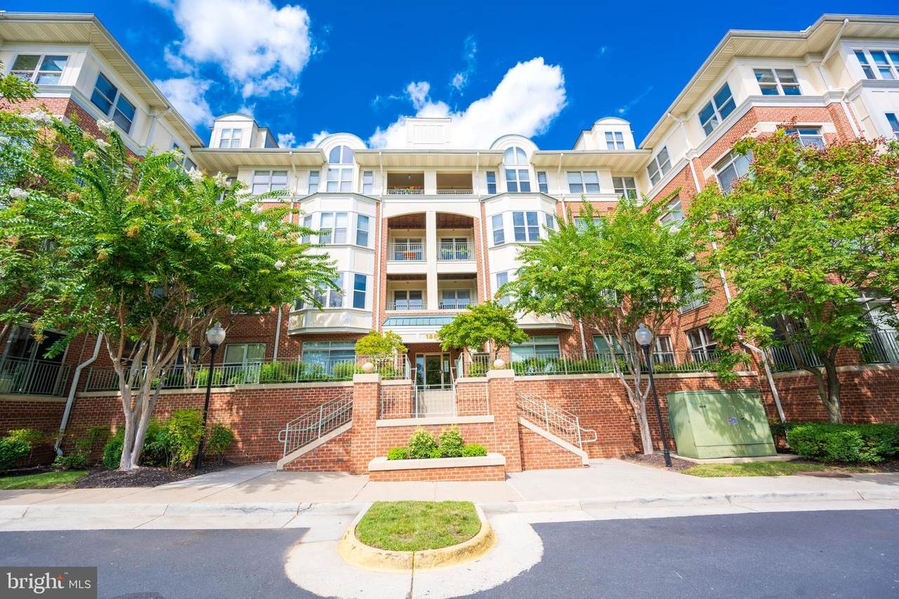 1860 Stratford Park Place - Photo 1