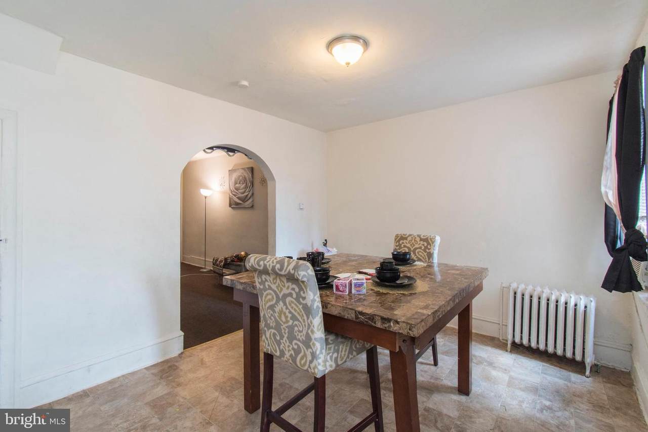 5834 Ludlow Street - Photo 1