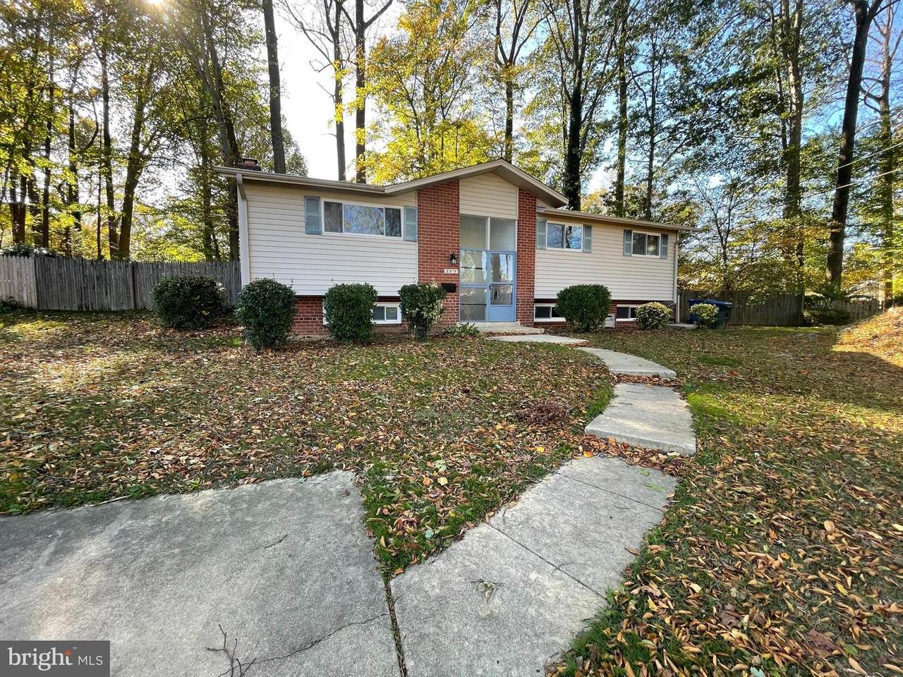 8915 Copperfield Court - Photo 1
