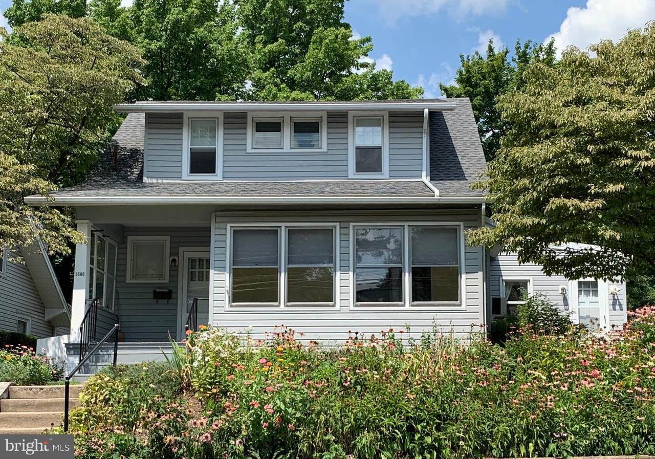 1600 Walnut Street - Photo 1