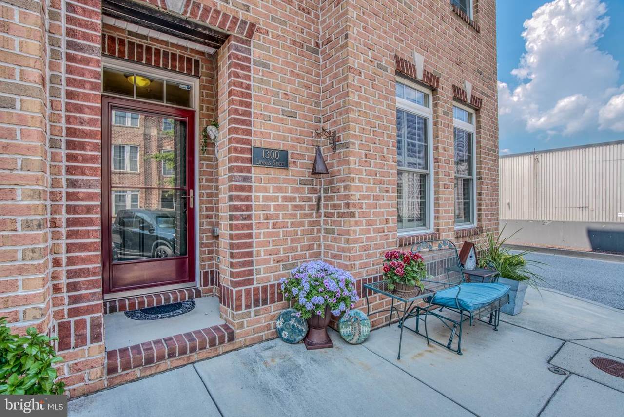 1300 Lowman Street - Photo 1