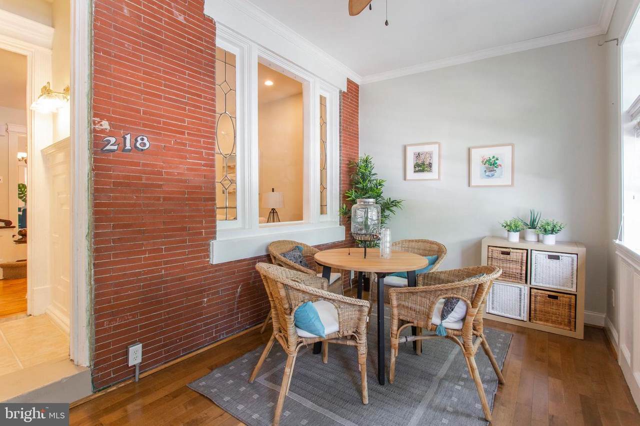 218 Farragut Street - Photo 1