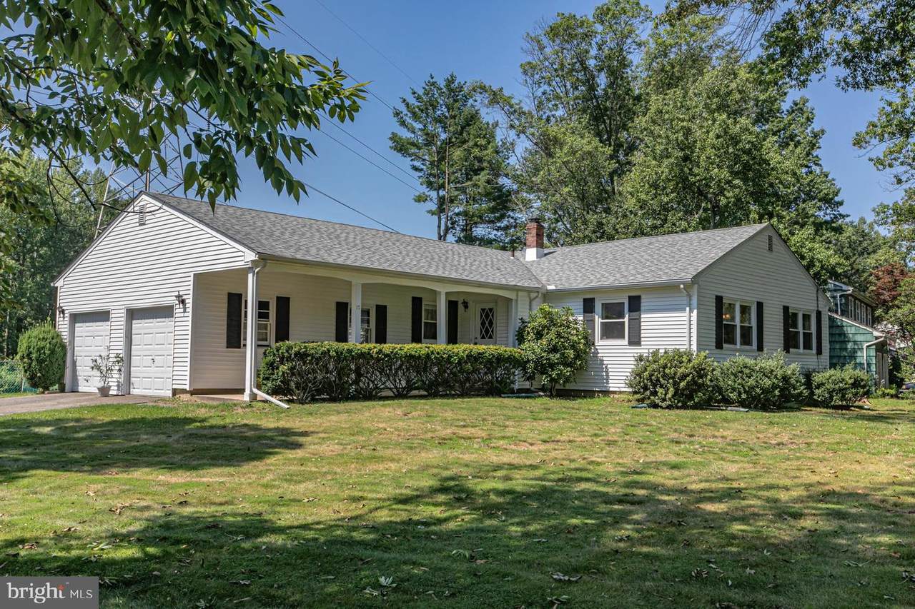 17 Galston Drive - Photo 1