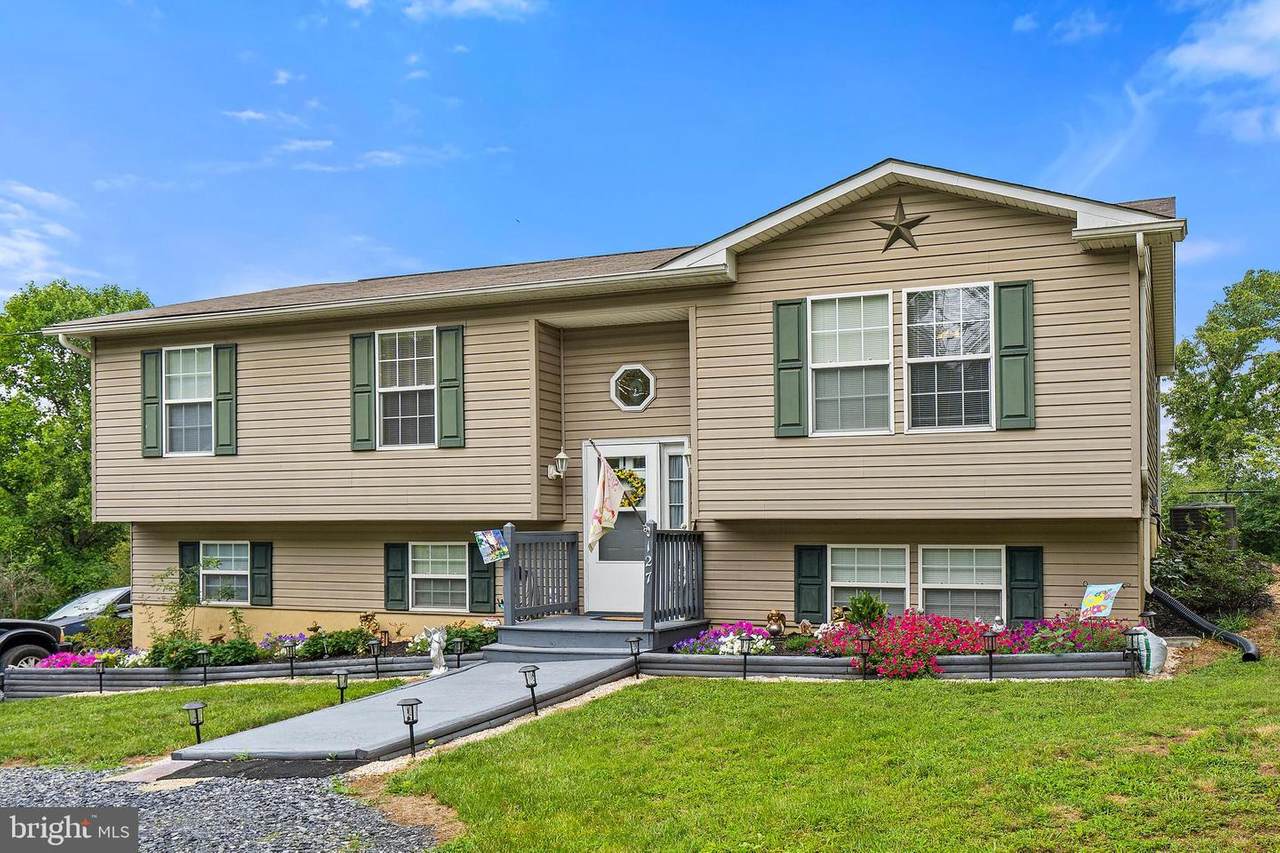 127 Dillard Court - Photo 1