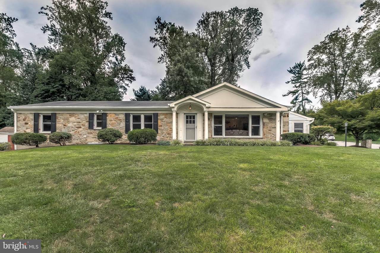 1136 Gypsy Lane - Photo 1