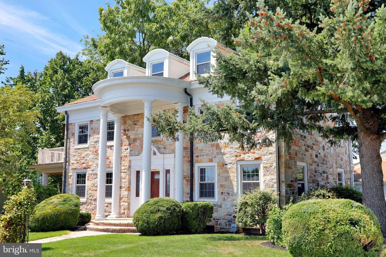 251 Glen Street - Photo 1