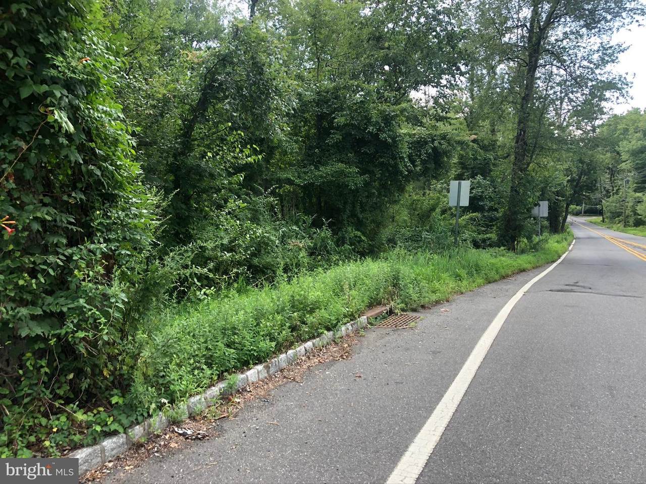 1287 Great Road - Photo 1