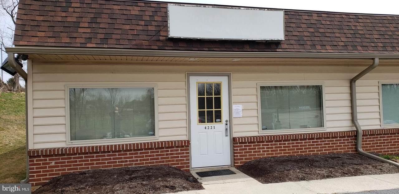 4221 Lincoln Highway - Photo 1