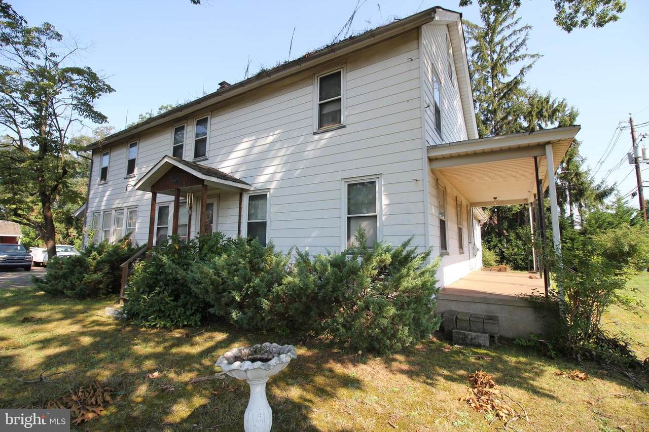 4641 Crosswicks Hamilton Sq Road - Photo 1