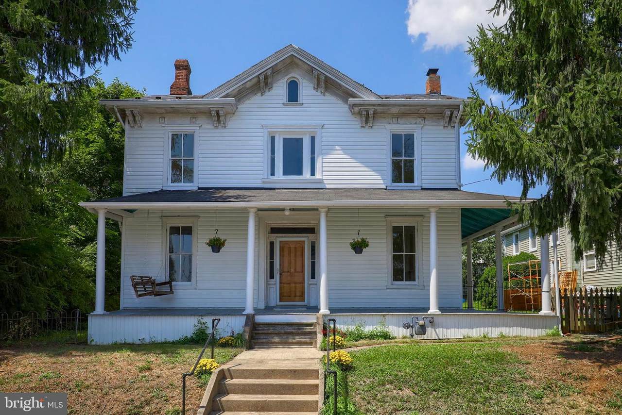 7 Maple Street - Photo 1