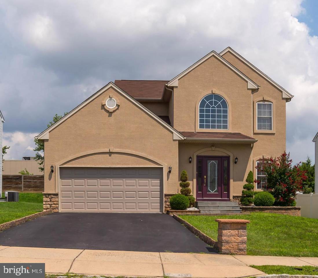 2705 Ruth Way - Photo 1