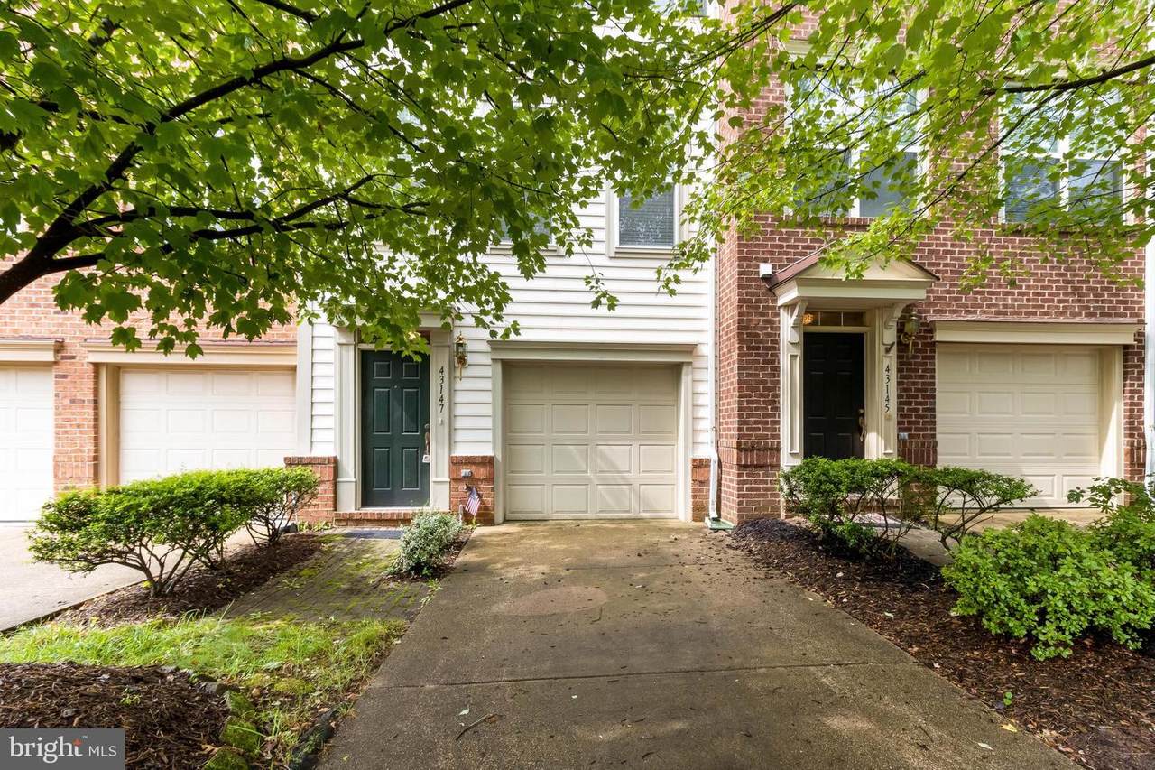 43147 Huntsman Square - Photo 1