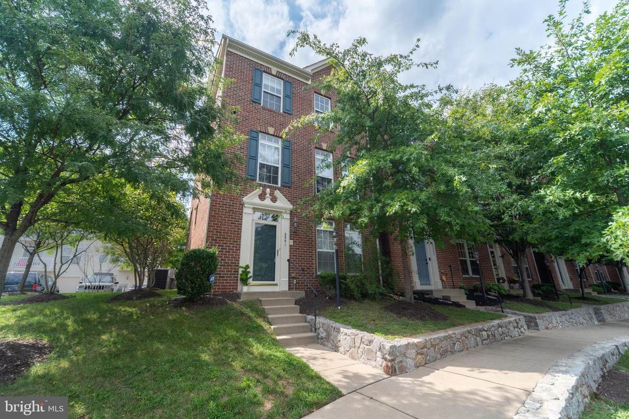 2301 Potomac Club Parkway - Photo 1