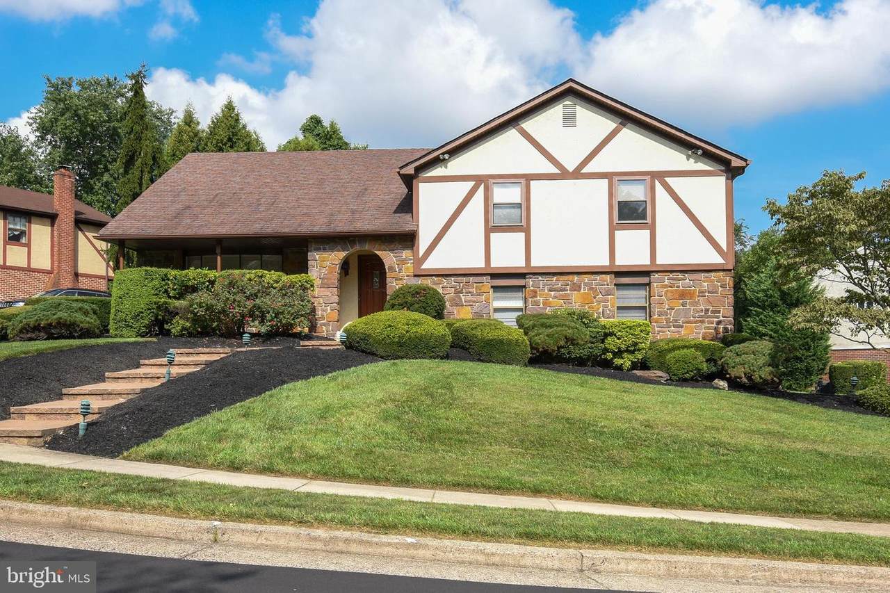 2543 Kirk Drive - Photo 1