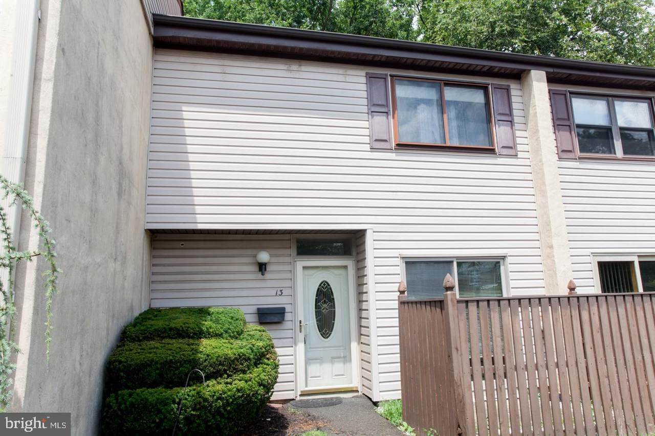 13 Hunters Way - Photo 1