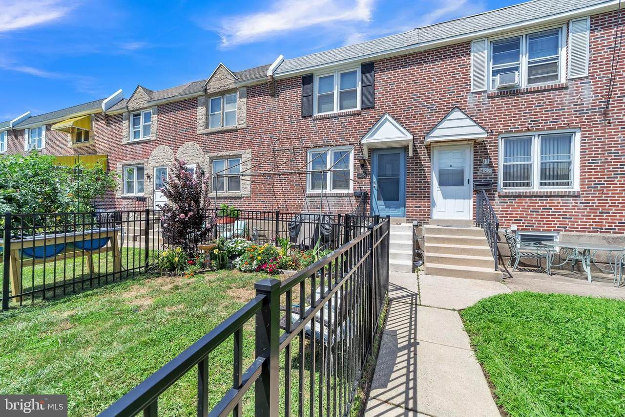129 Academy Road - Photo 1