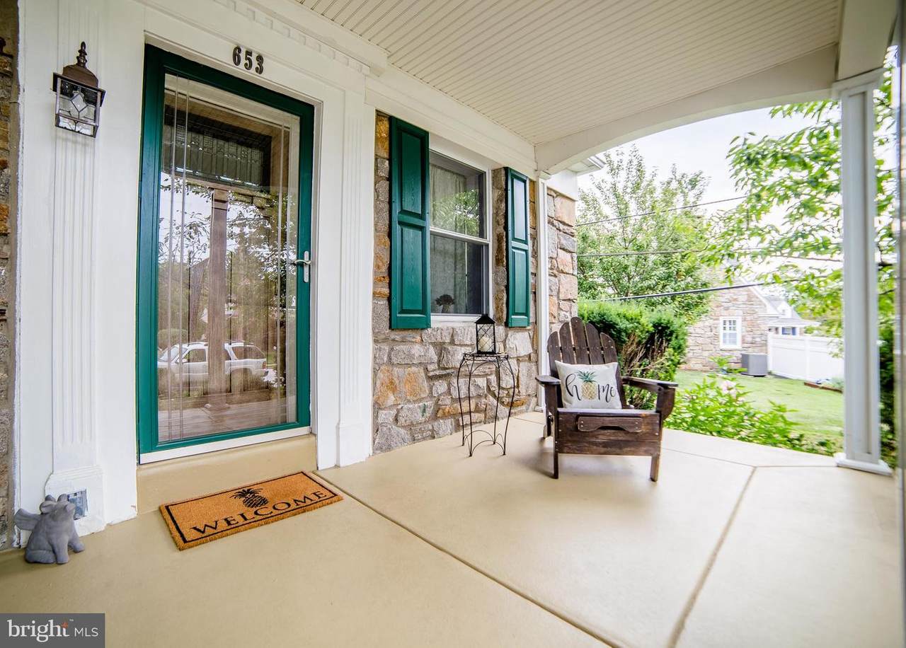 653 Andrew Road - Photo 1