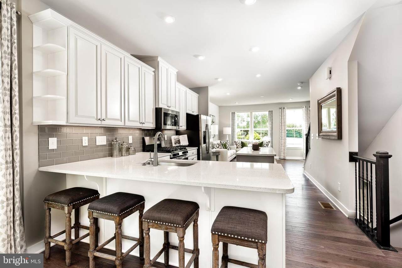 6614 Ballenger Run Boulevard - Photo 1