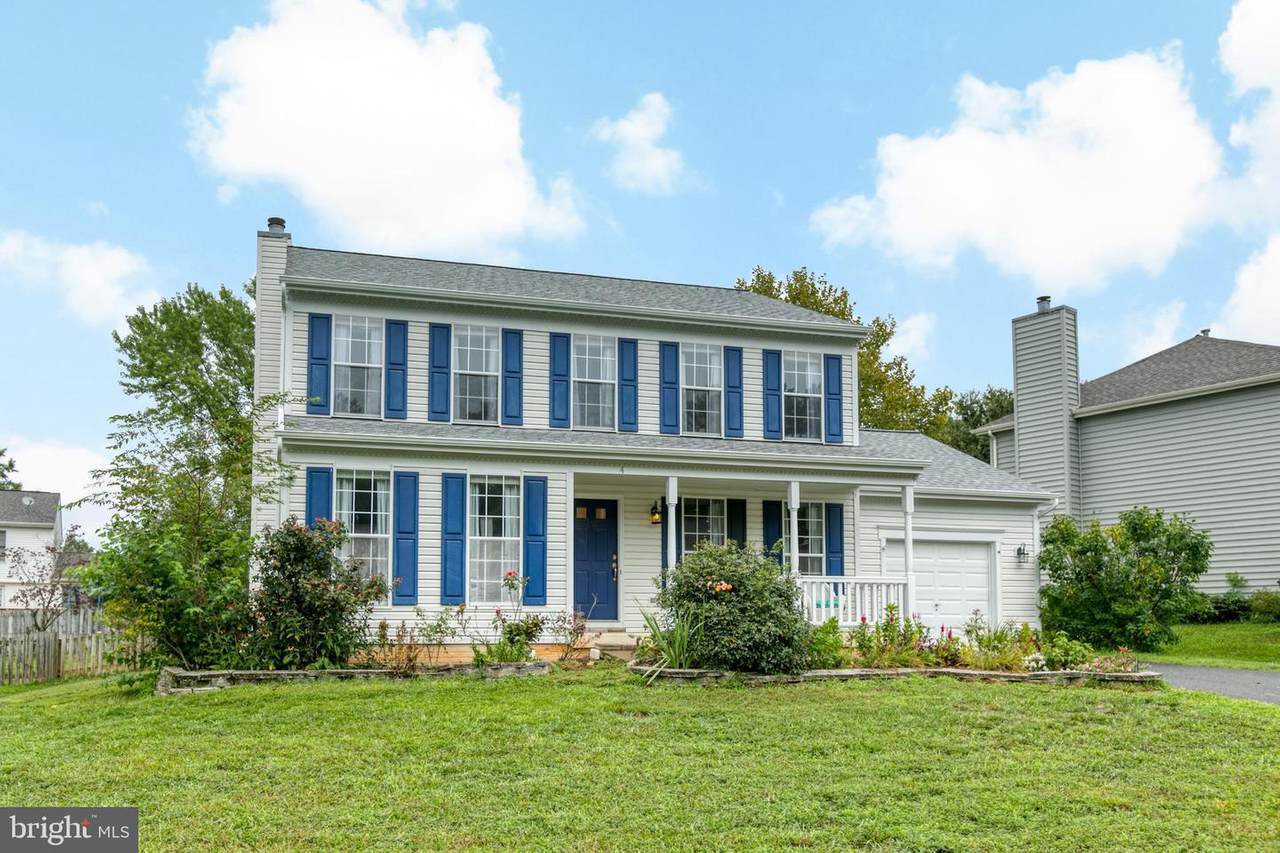 4 Fieldstone Court - Photo 1