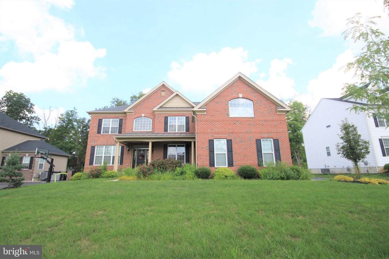 623 Addison Way - Photo 1
