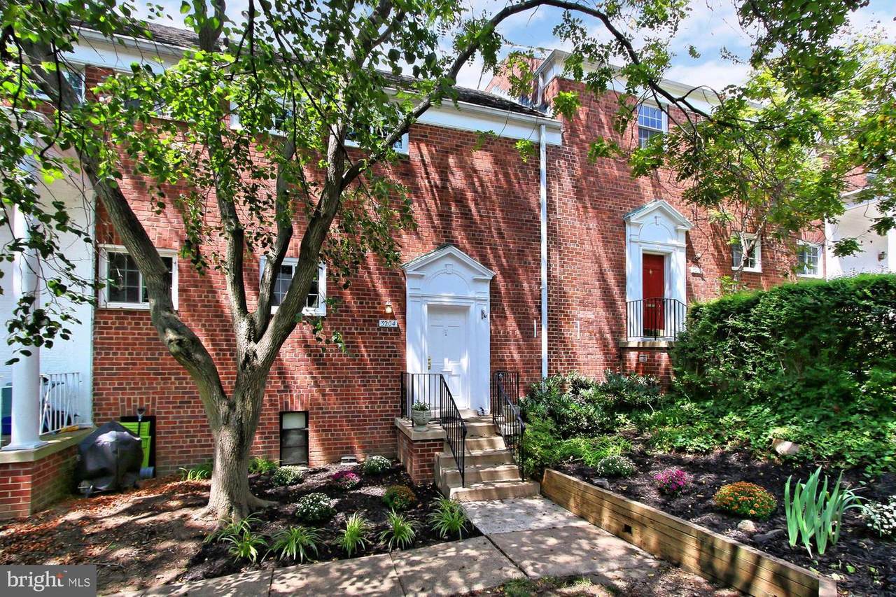 3204 Gunston Road - Photo 1