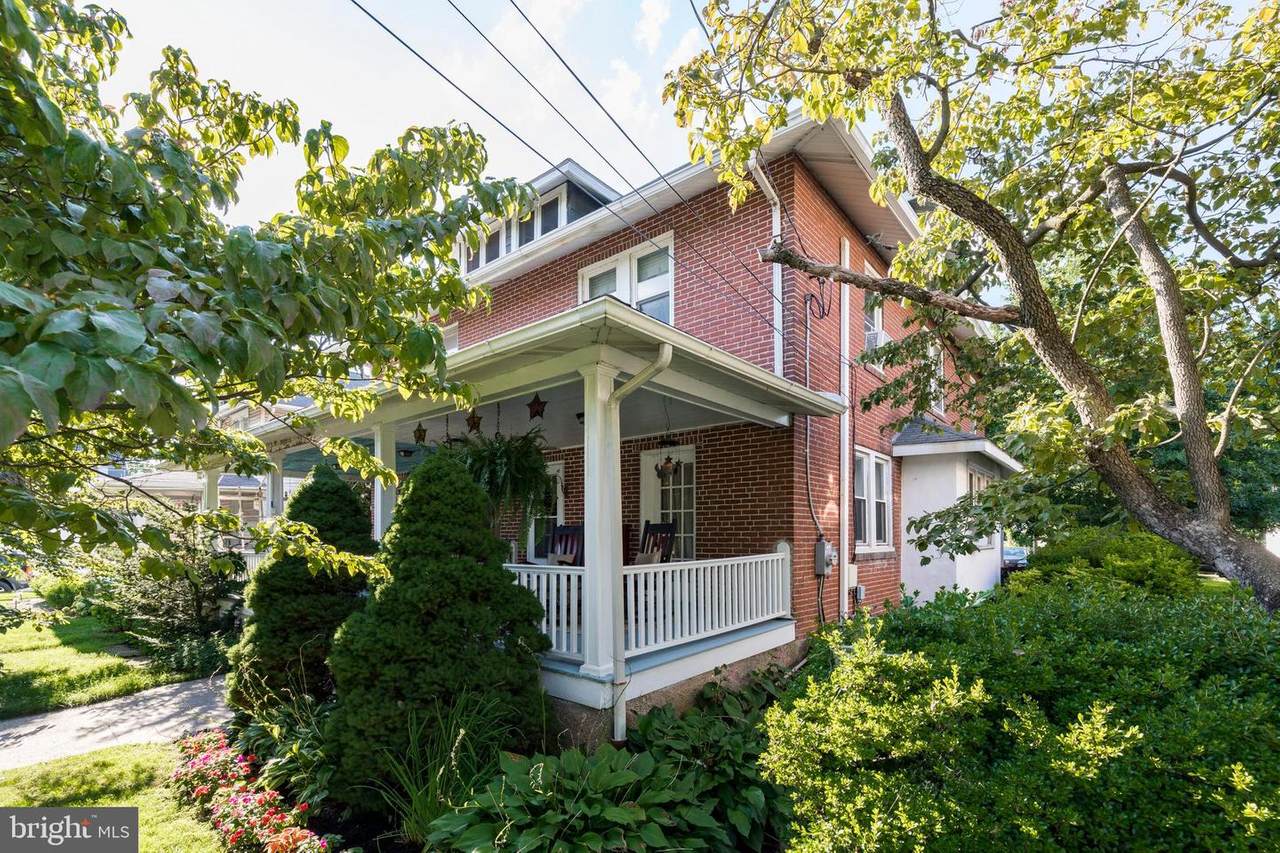 151 4TH Avenue - Photo 1