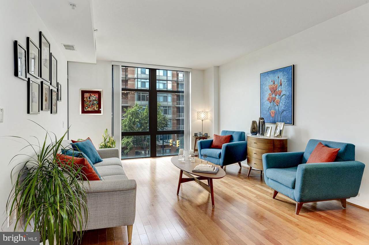 1021 Garfield Street - Photo 1