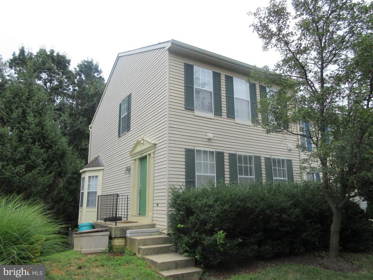 576 Quaker Ridge Court - Photo 1