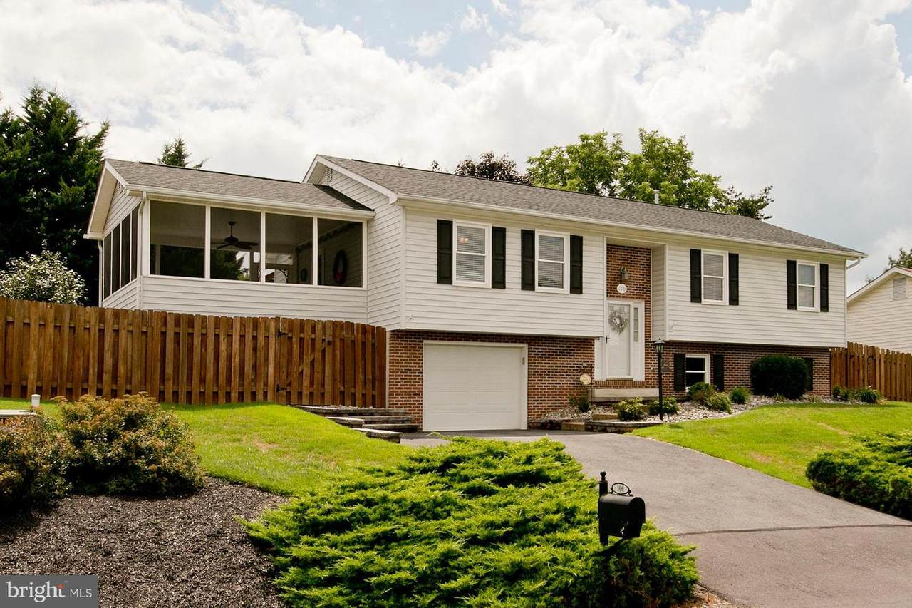 106 Ludlow Drive - Photo 1
