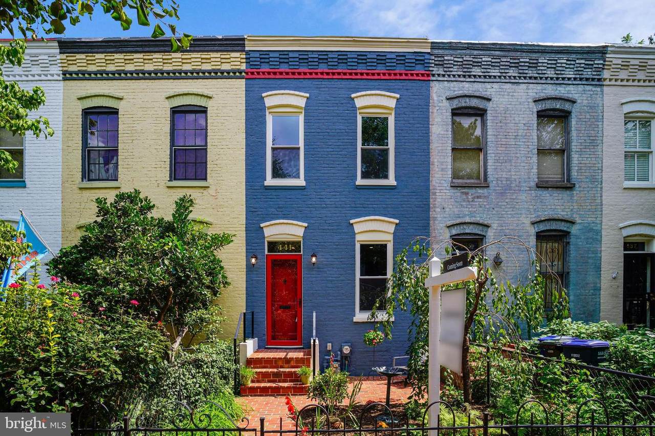 441 5TH Street - Photo 1