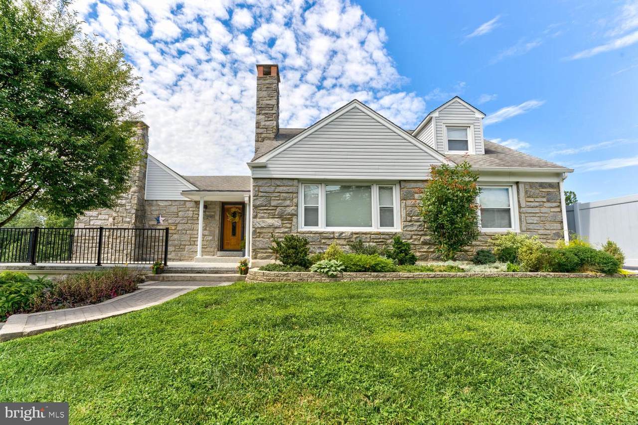 755 Brookhaven Road - Photo 1