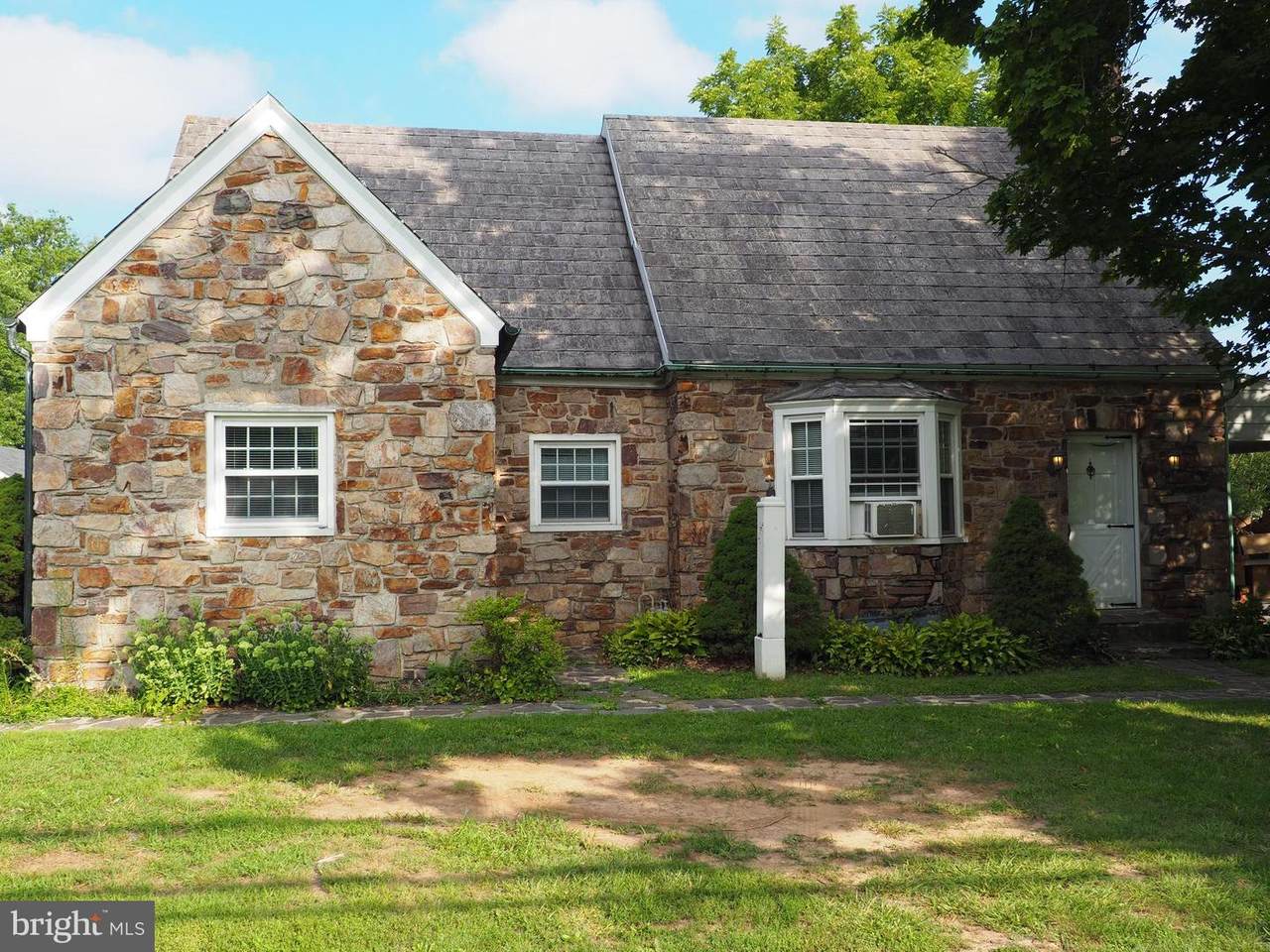 195 Whitehall Road - Photo 1