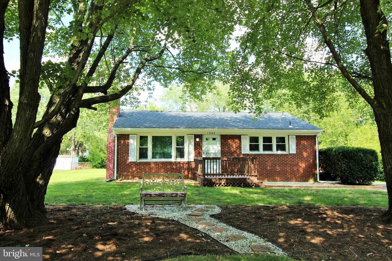 1242 Sterling Road - Photo 1