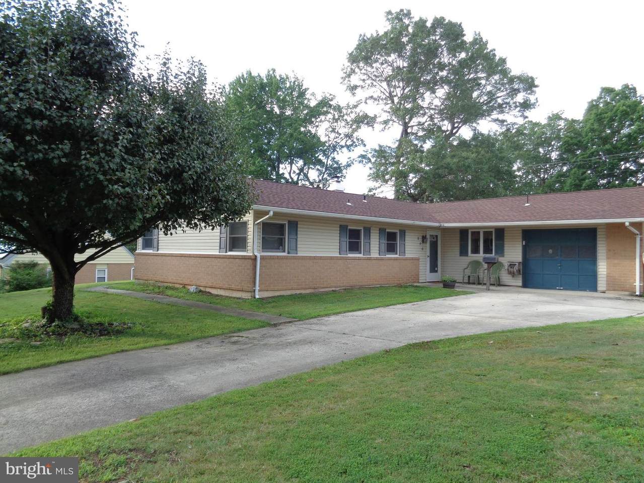306 Breslin Road - Photo 1