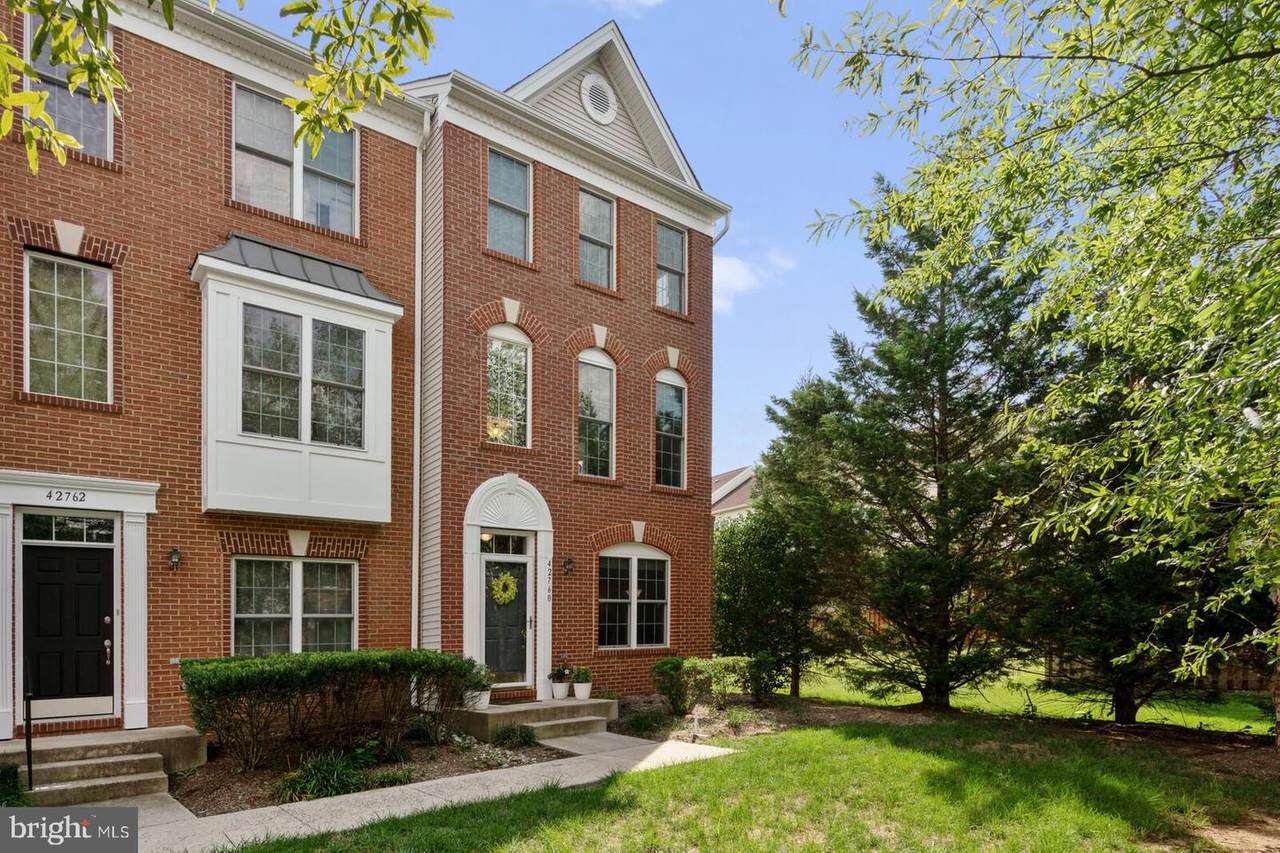 42760 Atchison Terrace - Photo 1