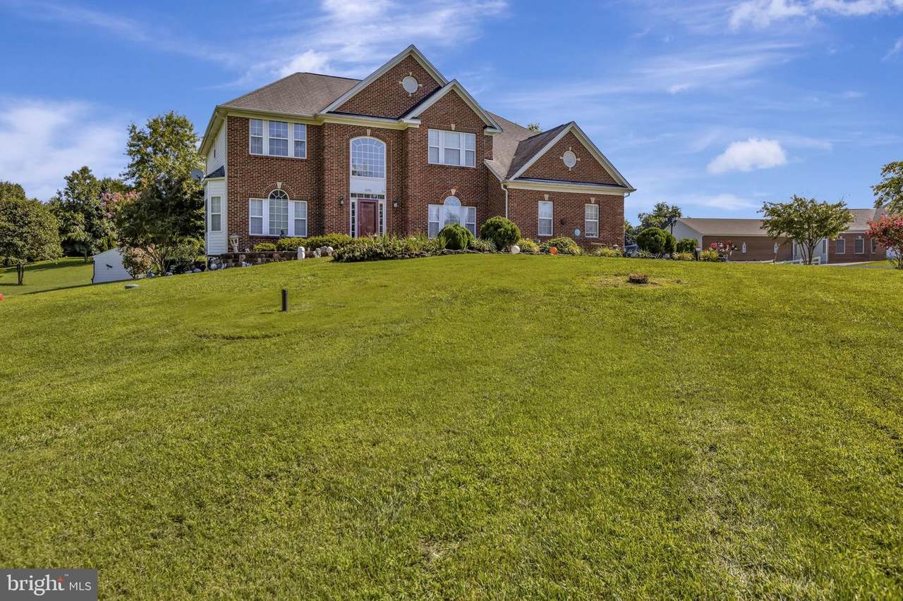 16910 Queen Anne Bridge Road - Photo 1