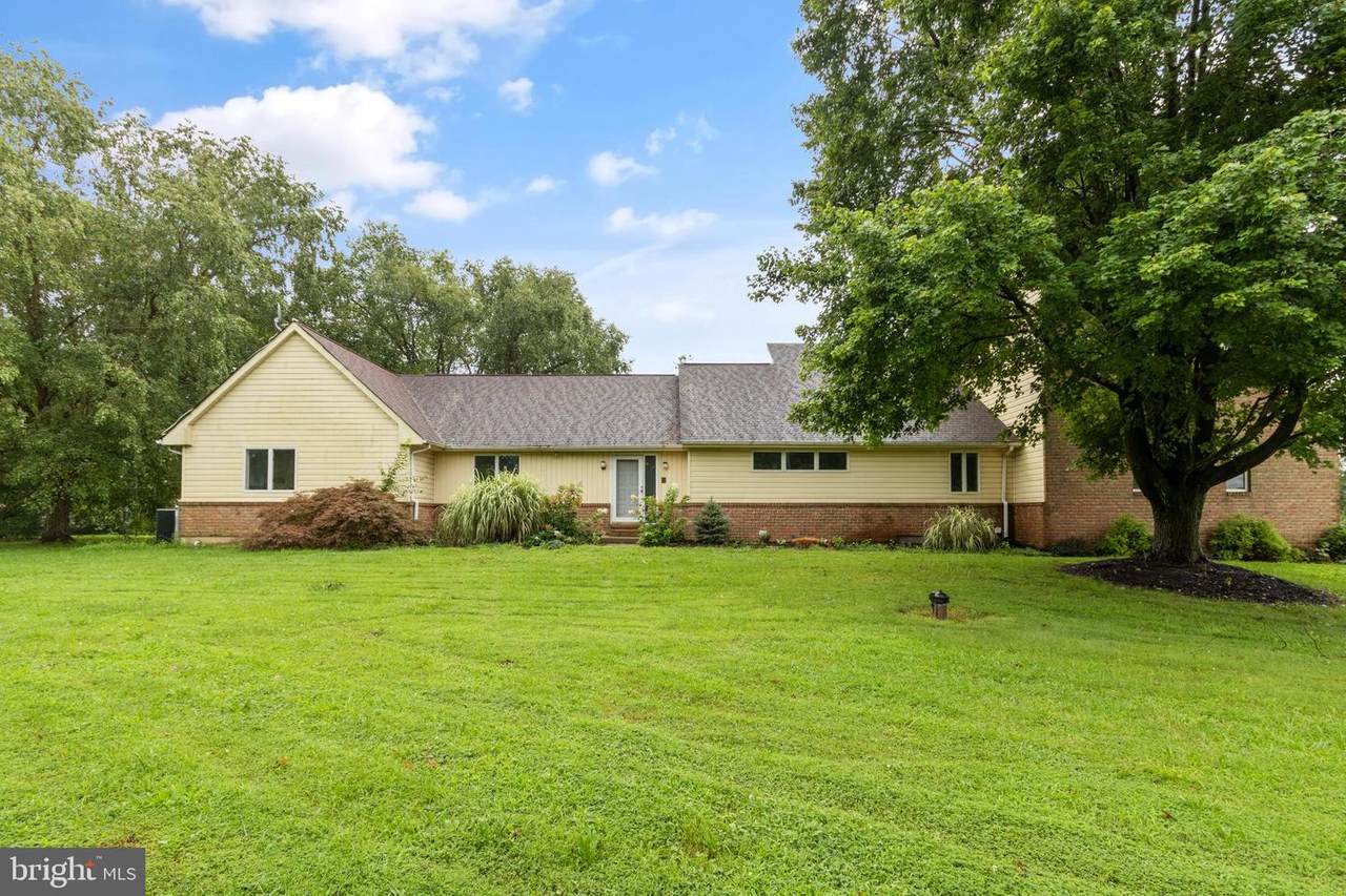 408 Virginia Drive - Photo 1