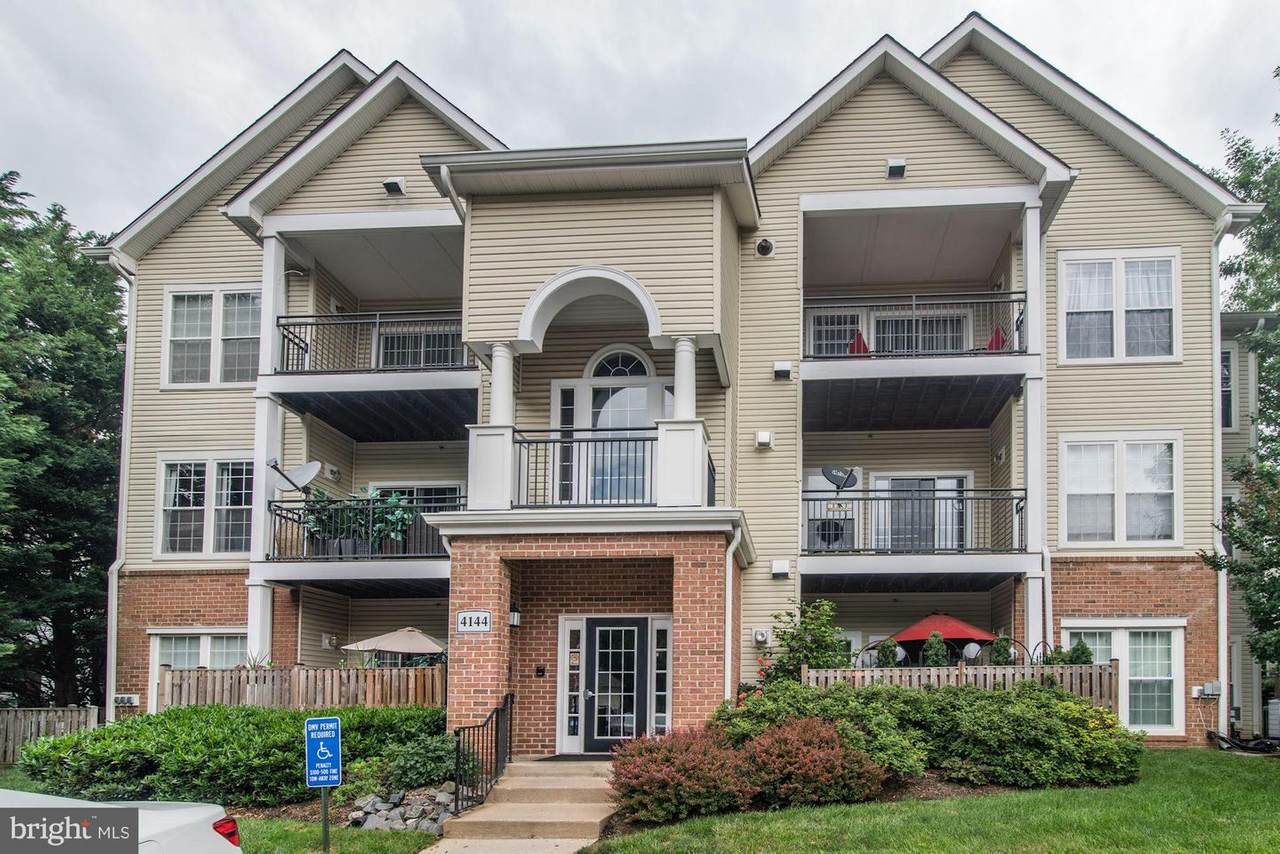 4144 Fountainside Lane - Photo 1