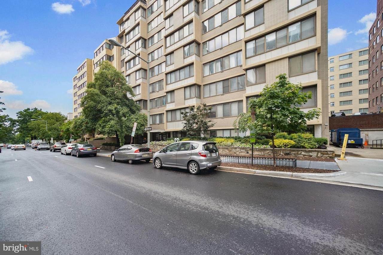 522 21ST Street - Photo 1