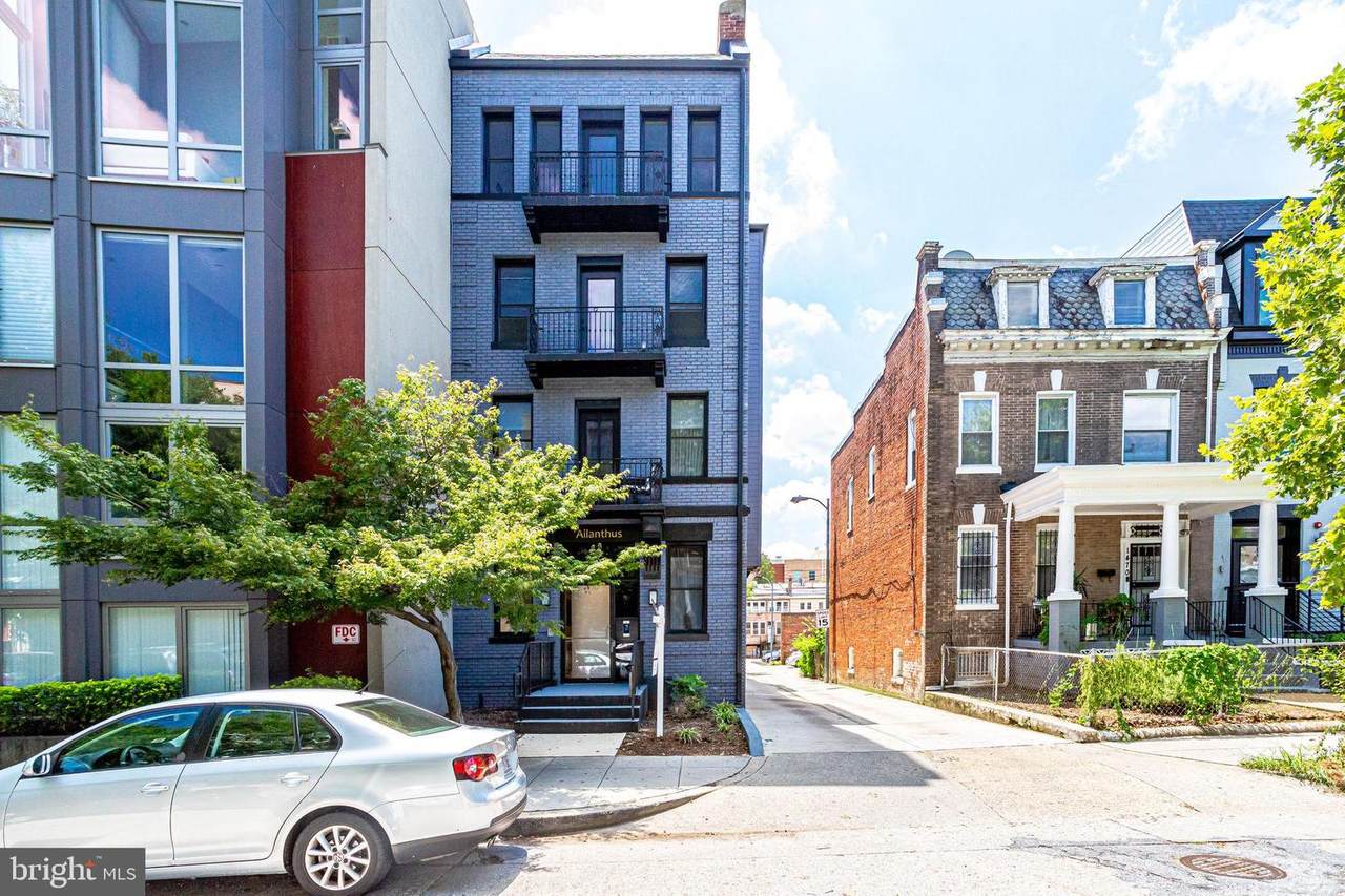 1468 Harvard Street - Photo 1